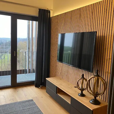 Moderne In Ruhiger Lage *